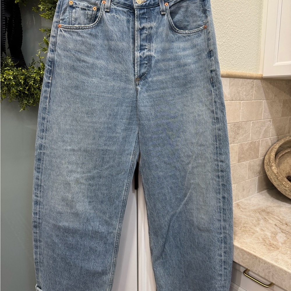 Citizens of Humanity Women's Classic "BOYFRIEND" style Blue Denim Jeans